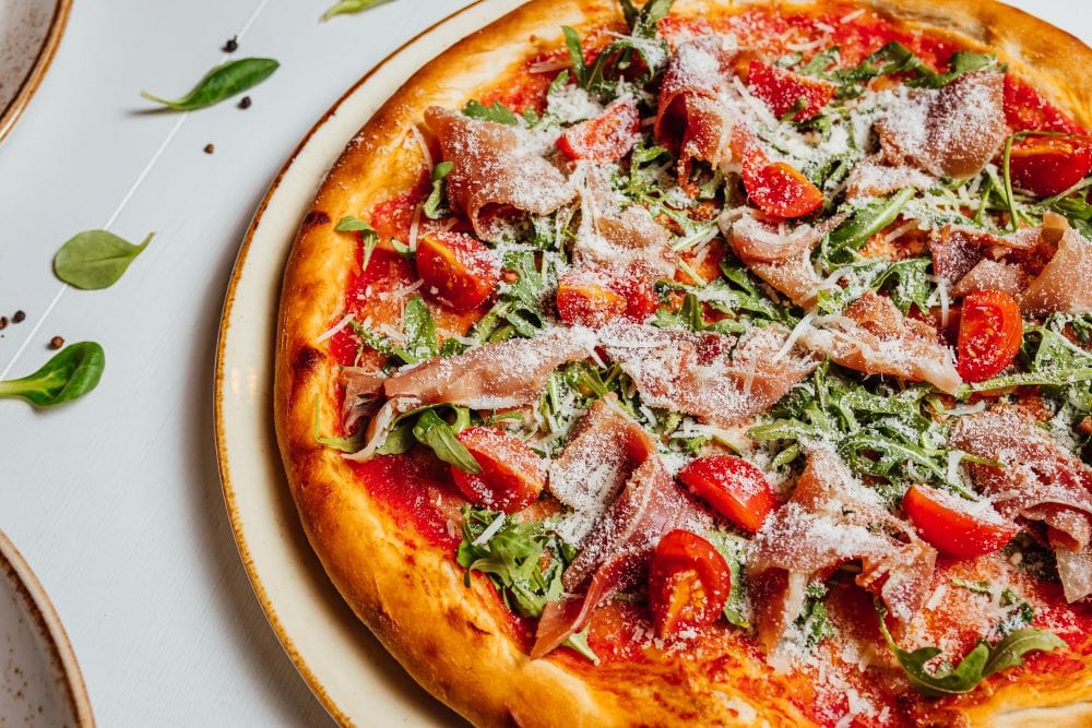Włoskie smaki w Gorlicach – gdzie wybrać się na pizzę i nie tylko?